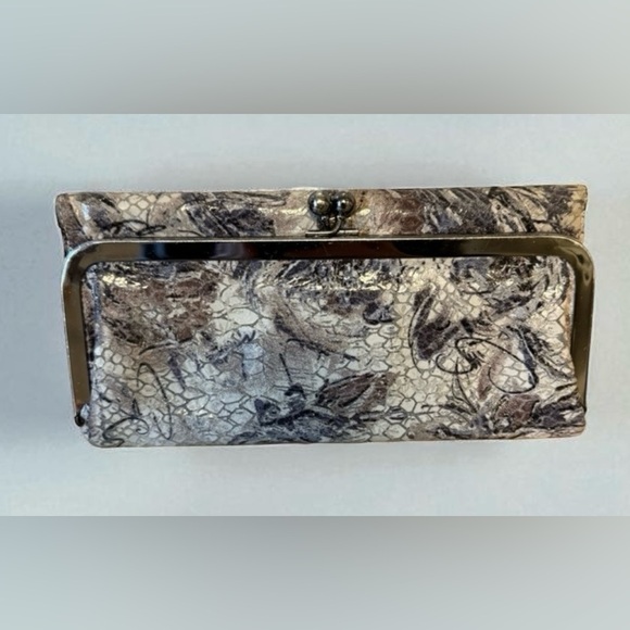 Hobo International Lauren Clutch Kiss Lock Wallet Snakeskin Print Multi Leather - Picture 1 of 11